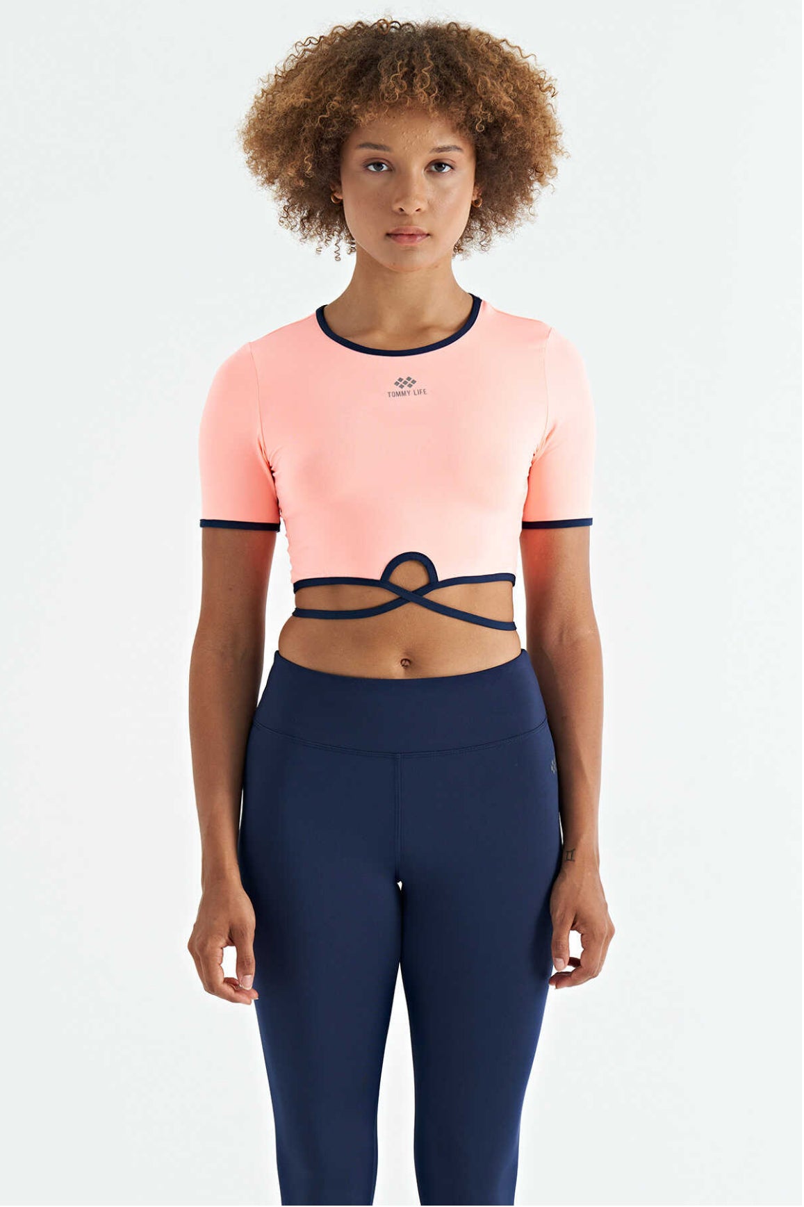 Yeni Sezon Yavruağzı Spor Crop
