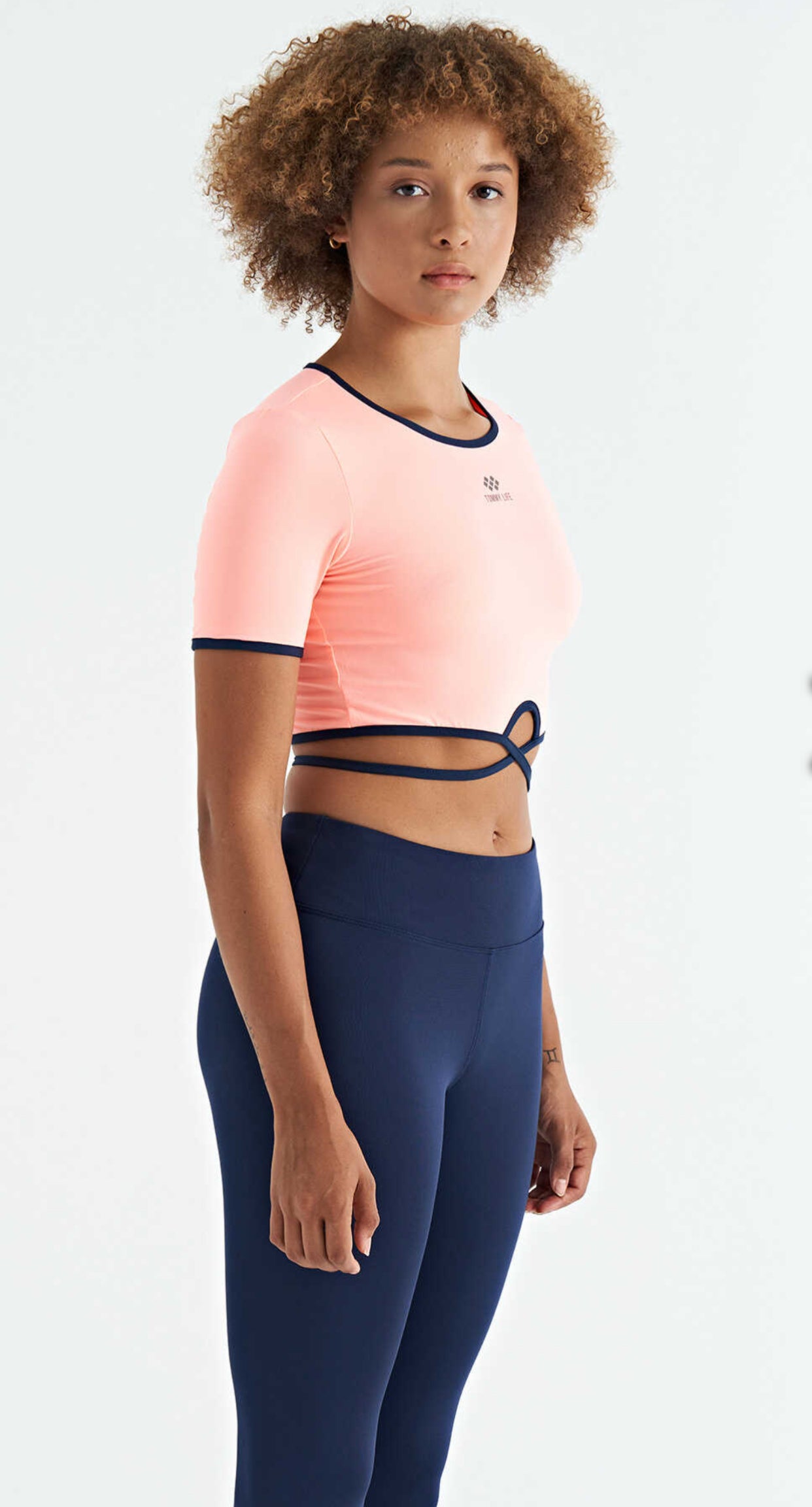 Yeni Sezon Yavruağzı Spor Crop